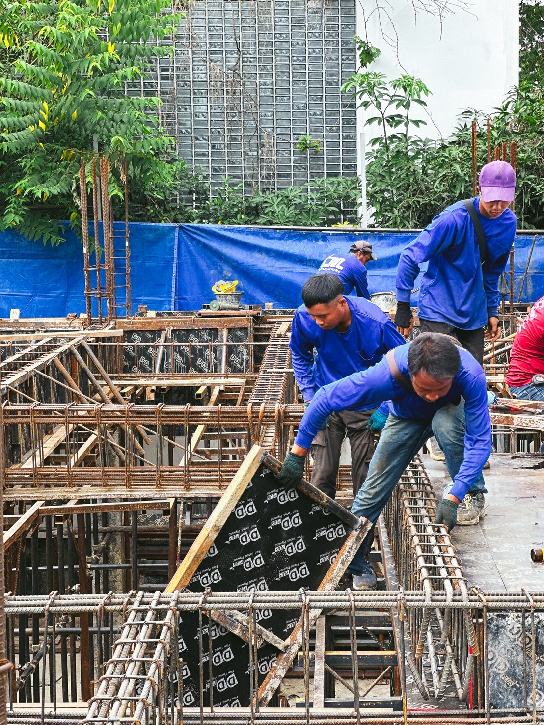 LINE_ALBUM_บ้านคุณอ้วนที่สะพานคู่_250922_7